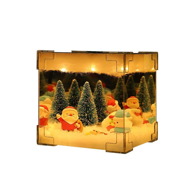 Trends Station Christmas Ambience Cube Lamp