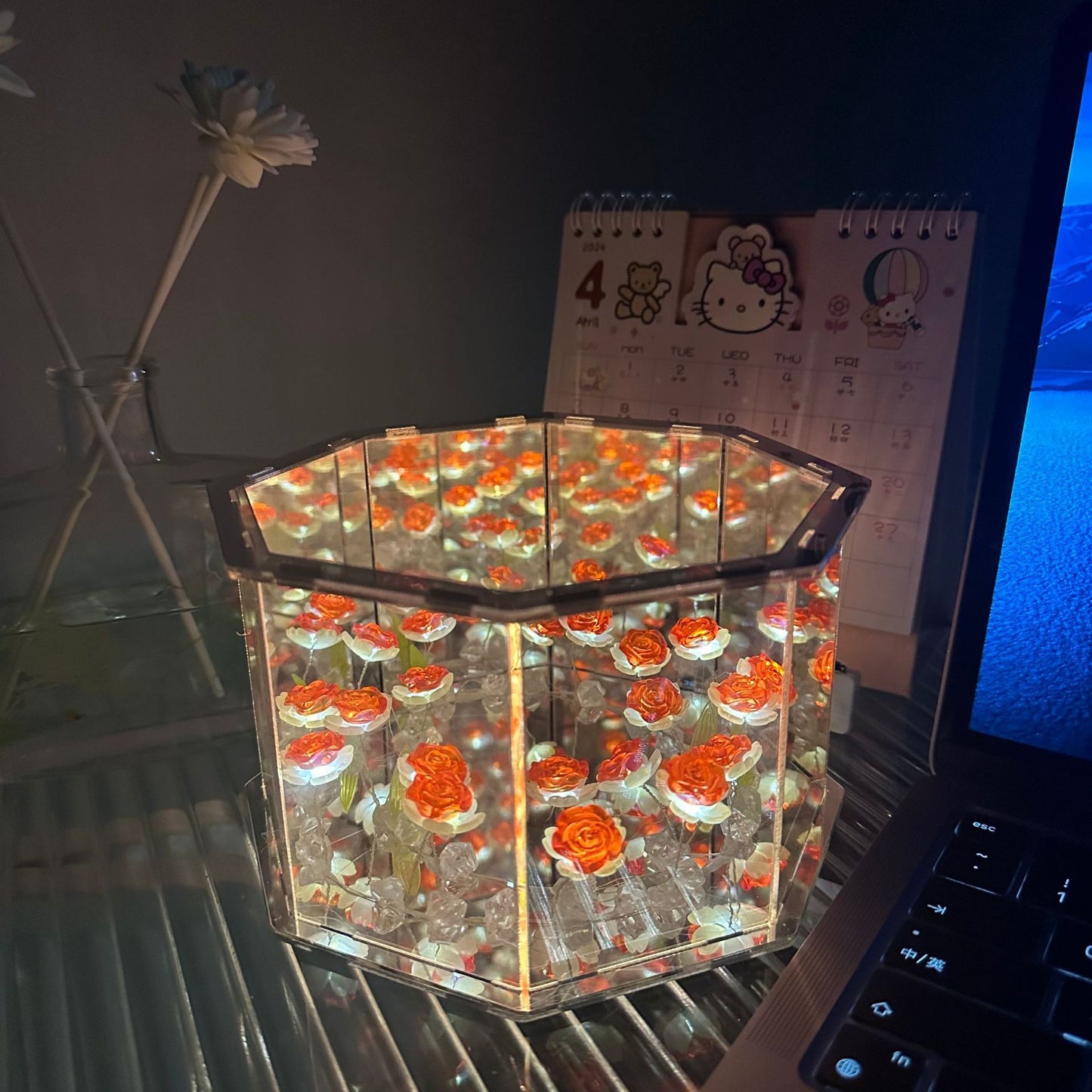 Trends Station Floral Harmony Night Light